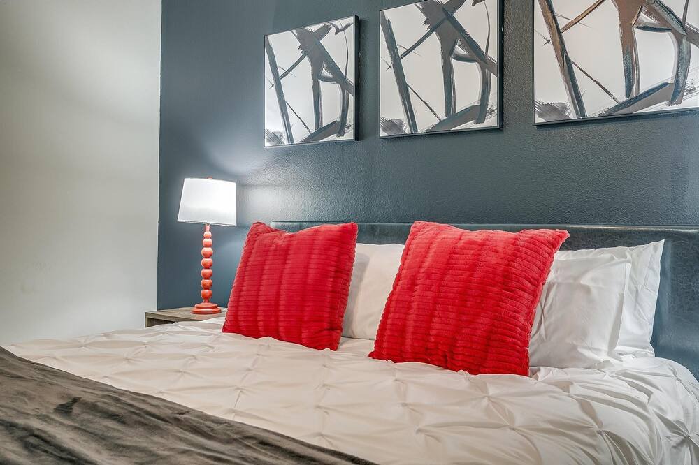 Photo of Bedroom in Deep Ellum