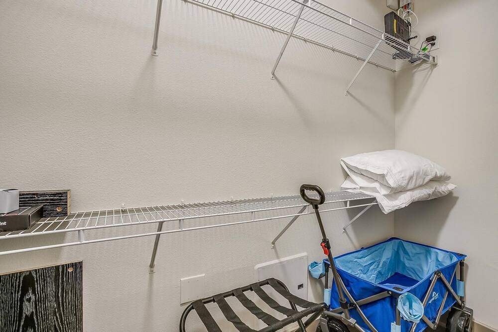 Photo of Bedroom in Deep Ellum