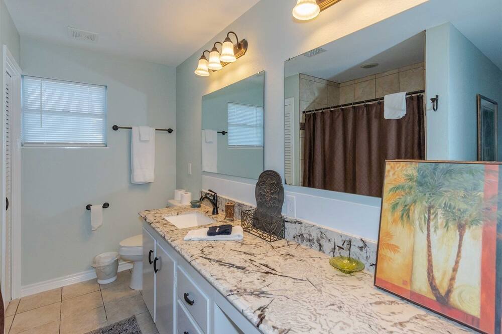Photo of Bathroom in City-by-the Sea