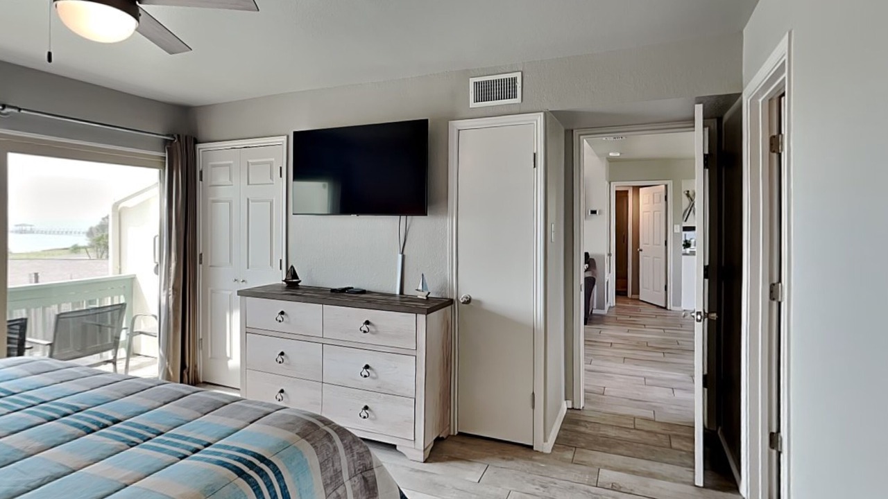 Photo of Others in Sailhouse