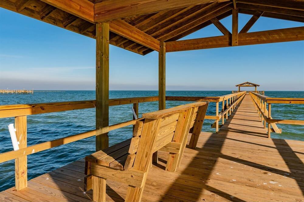 Photo of Others in Sailhouse