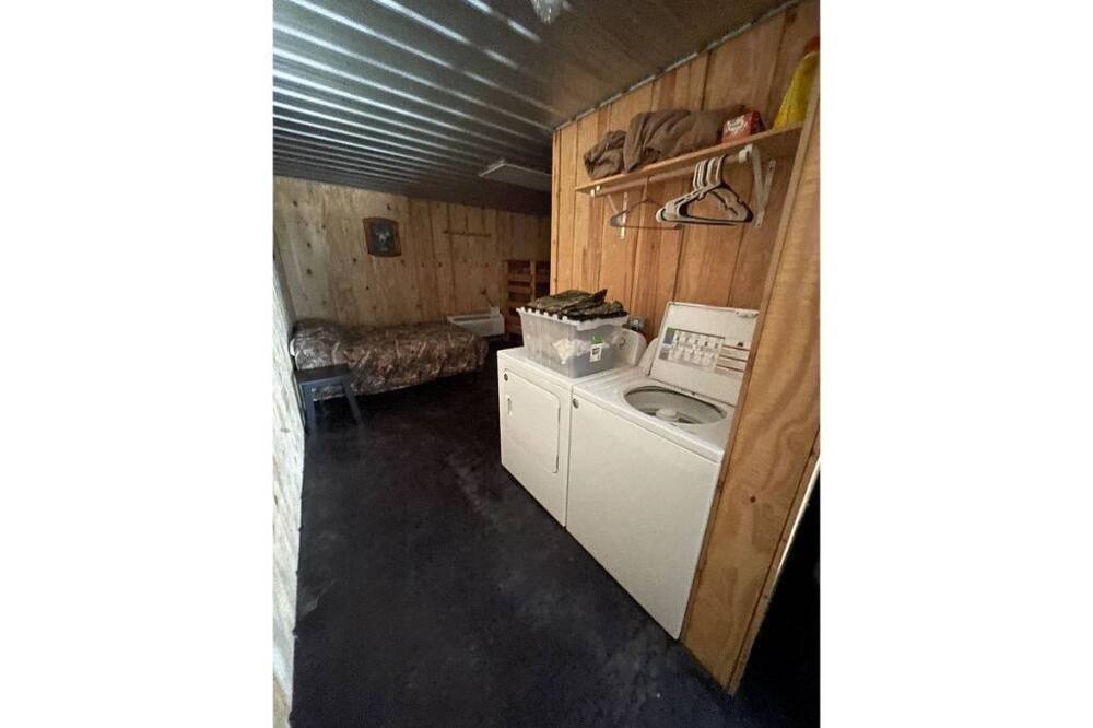 Photo of Others in Delaplaine