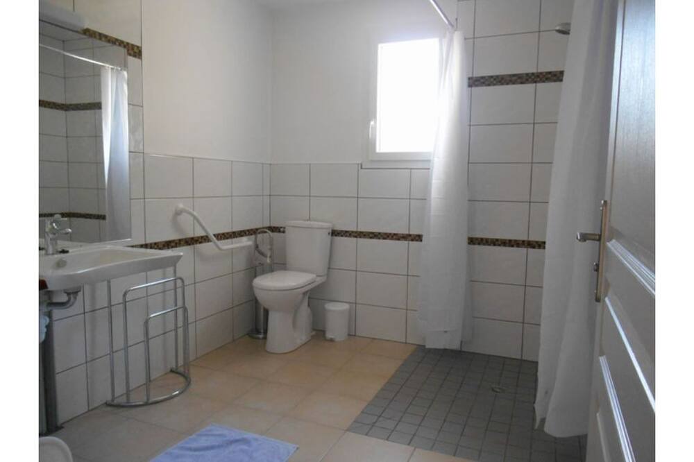 Photo of Bathroom in Gorses