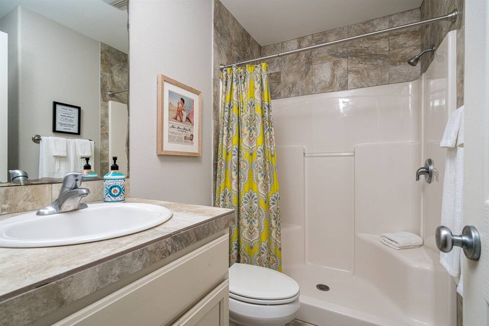 Photo of Bathroom in Rockport