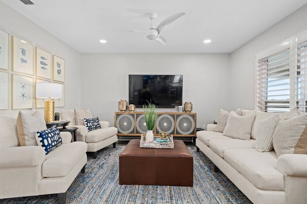 Photo of Livingroom in Rockport