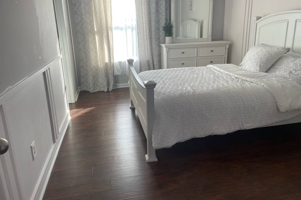 Photo of Bedroom in Franklin