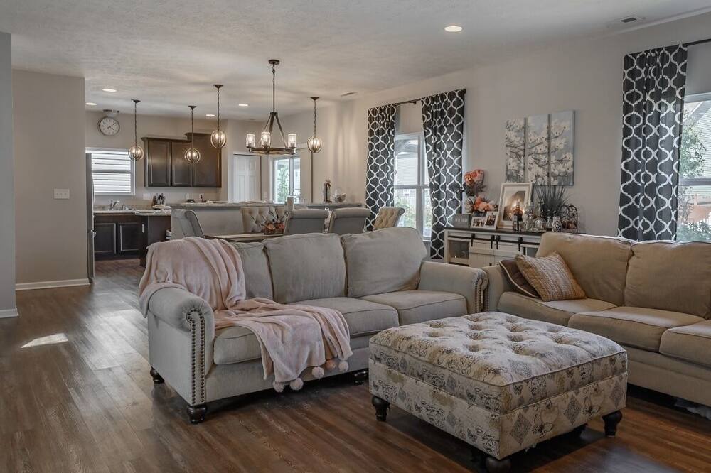 Photo of Livingroom in Franklin