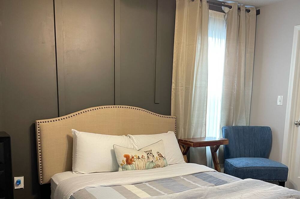 Photo of Bedroom in Franklin