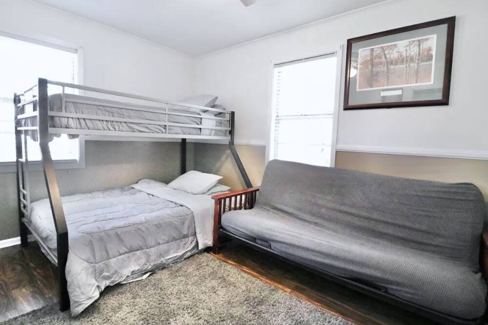 Photo of Bedroom in Bono