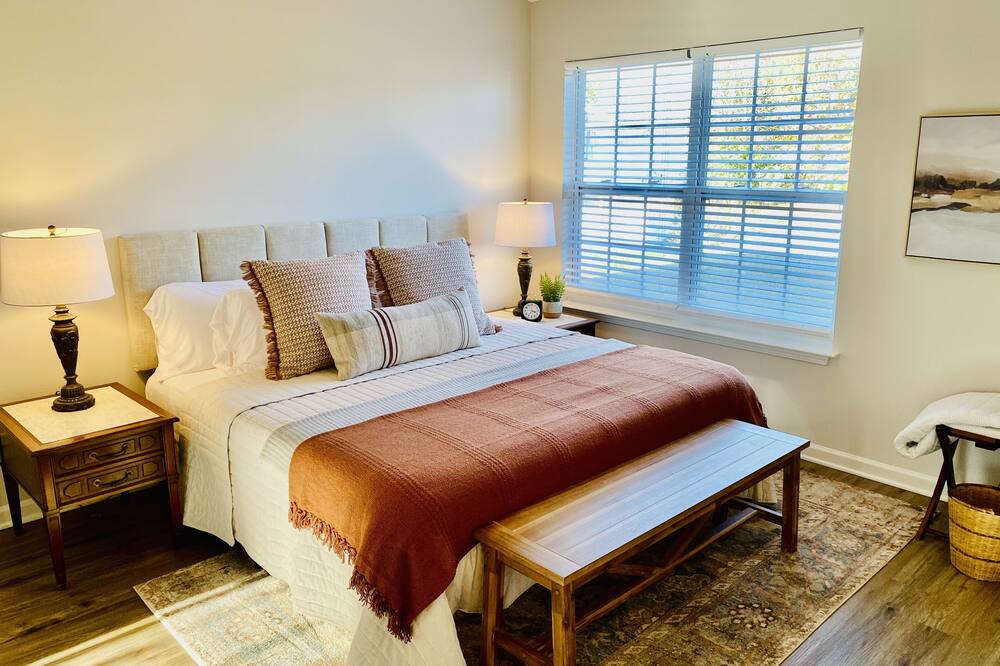 Photo of Bedroom in Whitsett