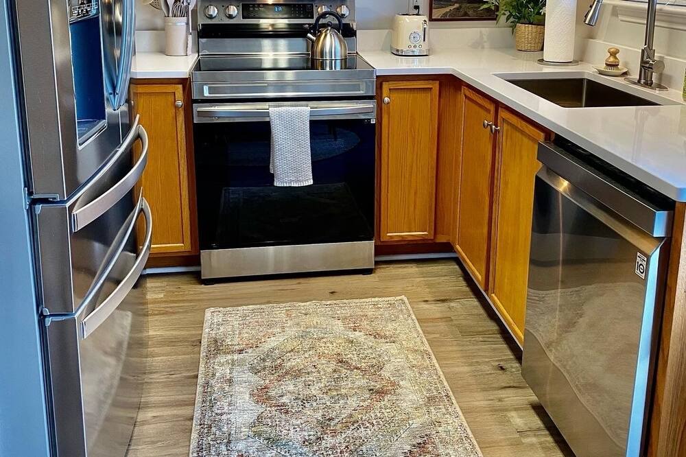 Photo of Kitchen in Whitsett