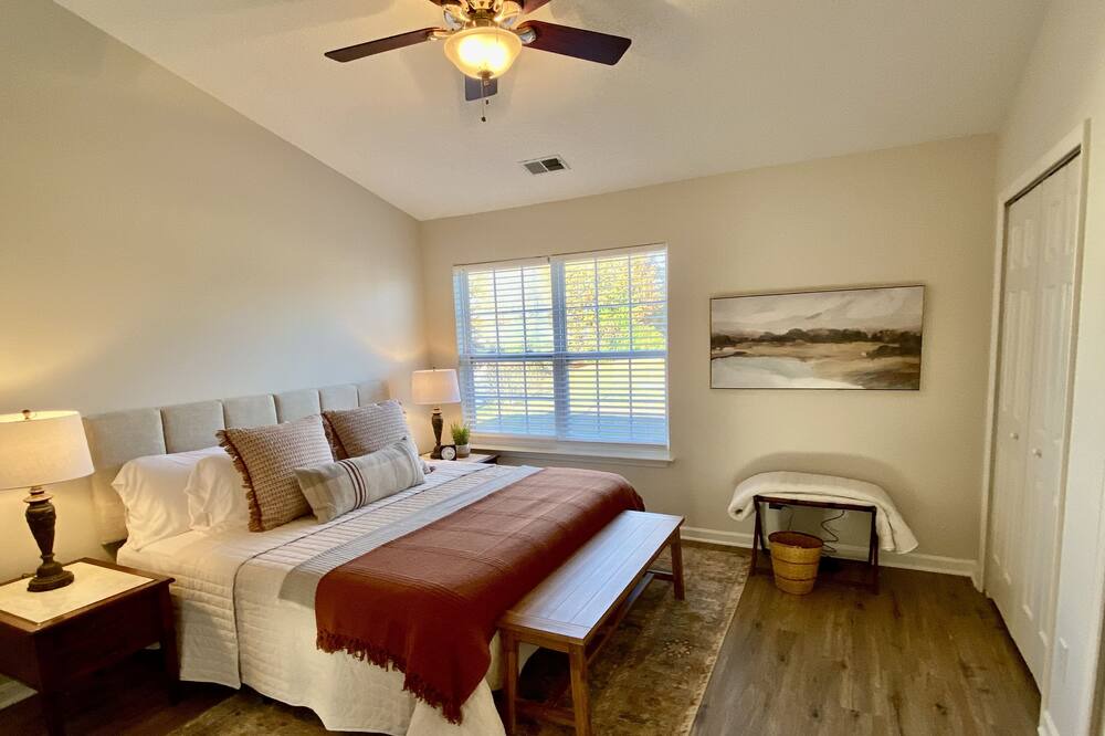 Photo of Bedroom in Whitsett