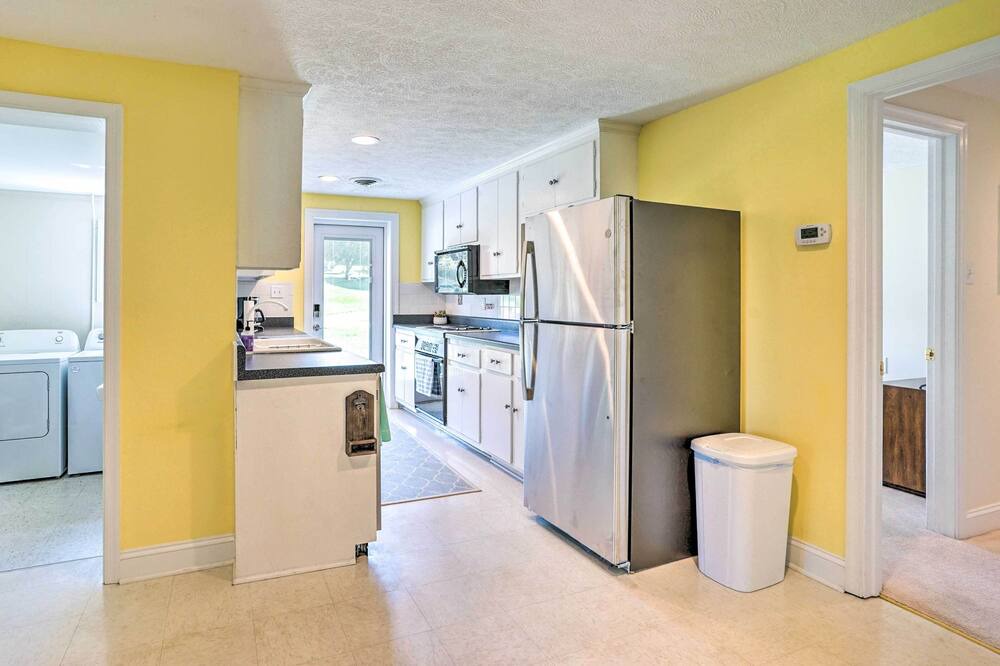 Photo of Kitchen in Dutton