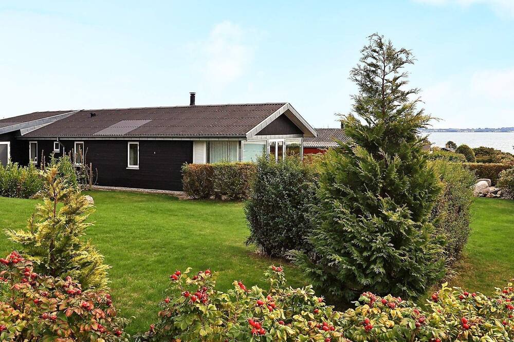 Photo of Others in Helnæs By