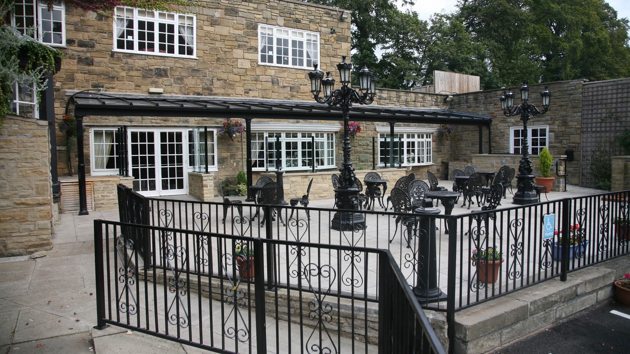 Photo of Patio Balcony in Pontefract