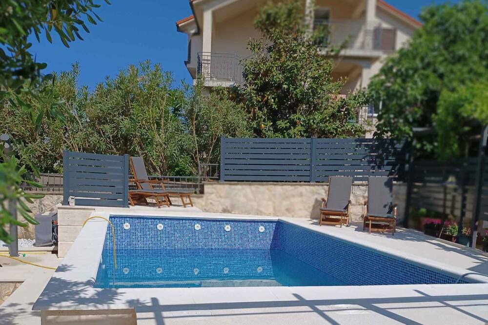 Photo of Outdoor in Selce