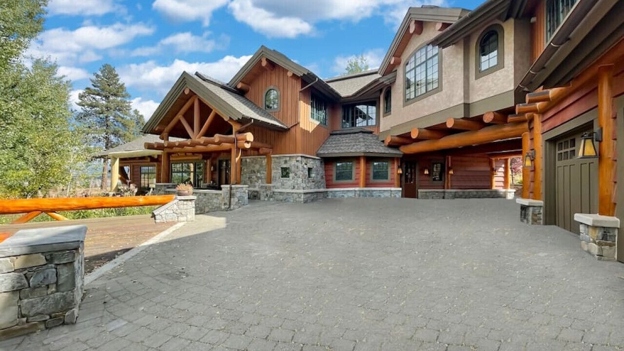 Photo of Outdoor in Tamarack