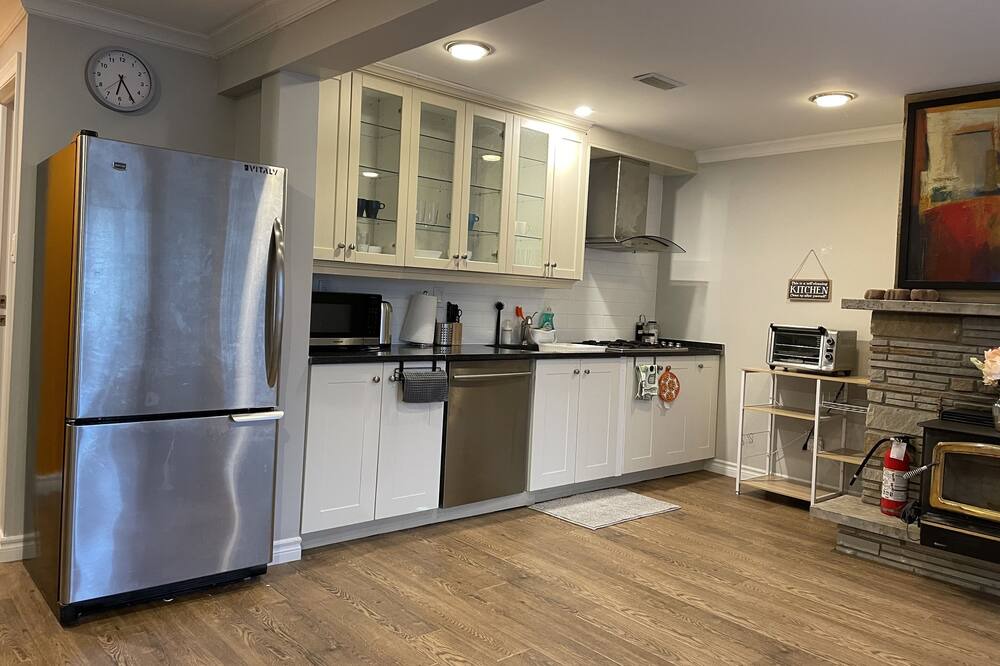 Photo of Kitchen in Lakeview