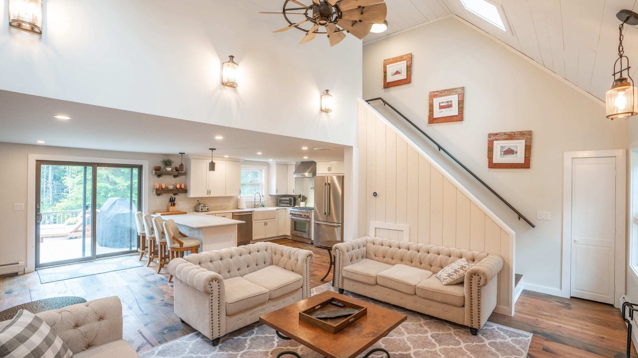 Photo of Livingroom in West Dover