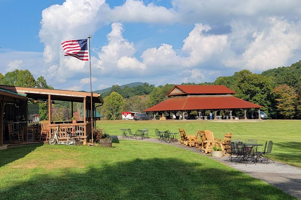 Photo of Others in Suches