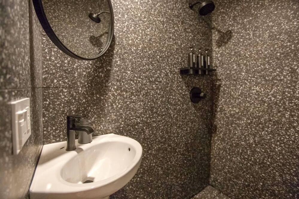 Photo of Bathroom in Park West