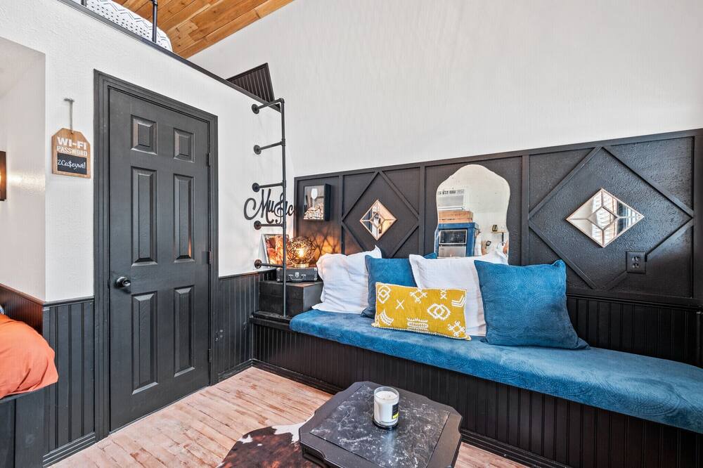 Photo of Livingroom in Alvarado
