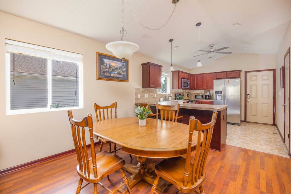 Photo of Others in Des Moines