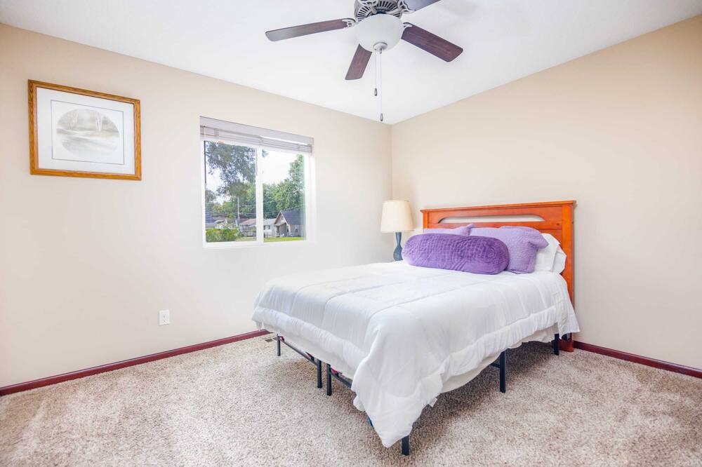 Photo of Others in Des Moines