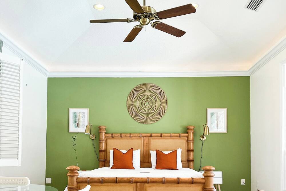 Photo of Bedroom in Mandarin