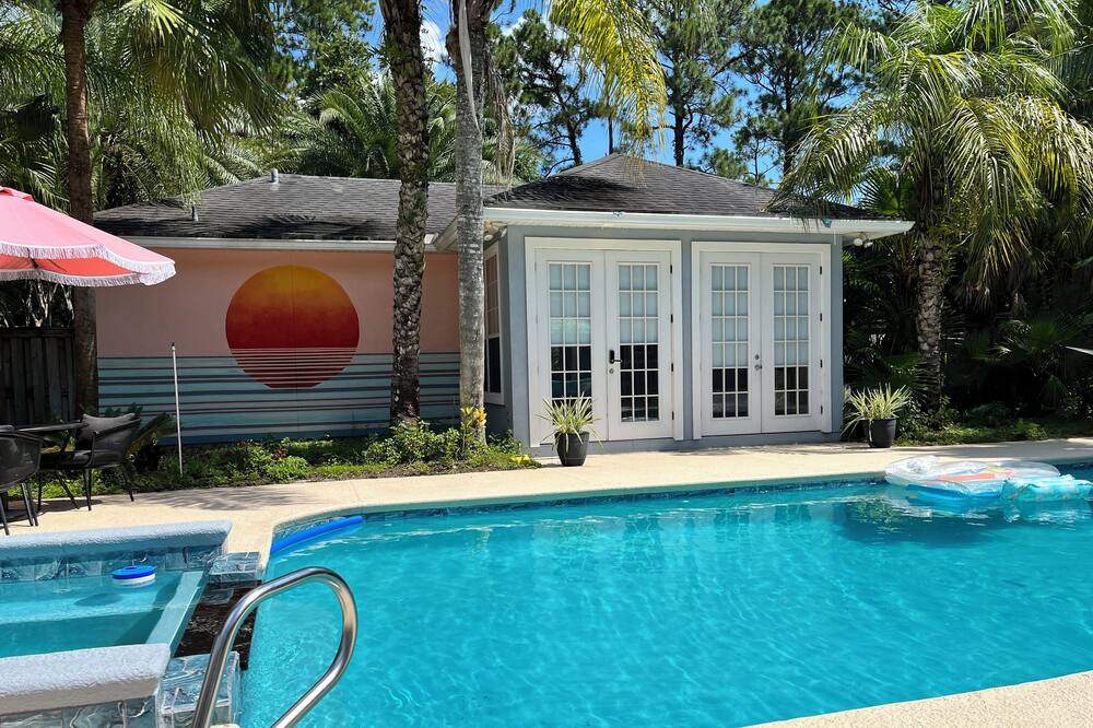 Photo of Outdoor in Mandarin