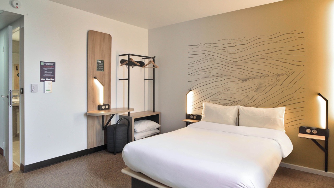 Photo of Bedroom in Dreux