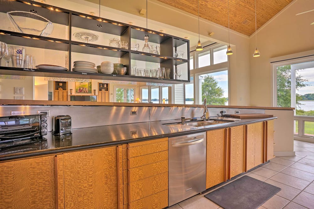Photo of Kitchen in Reedville
