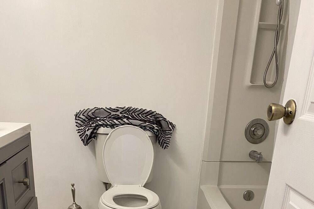 Photo of Bathroom in Germantown