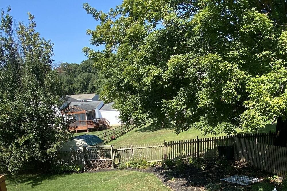 Photo of Outdoor in Germantown