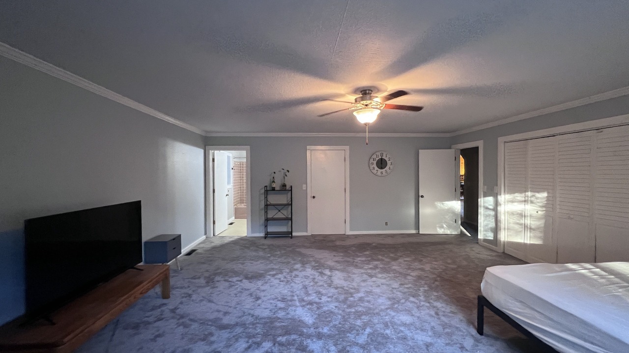 Photo of Others in Groveland