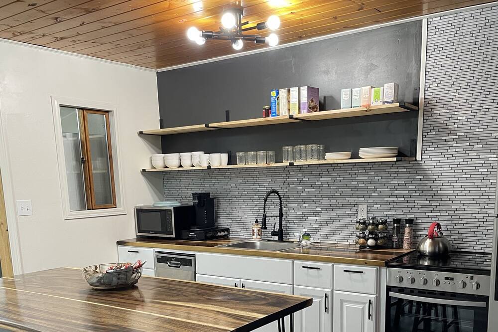 Photo of Kitchen in Peaceful Valley