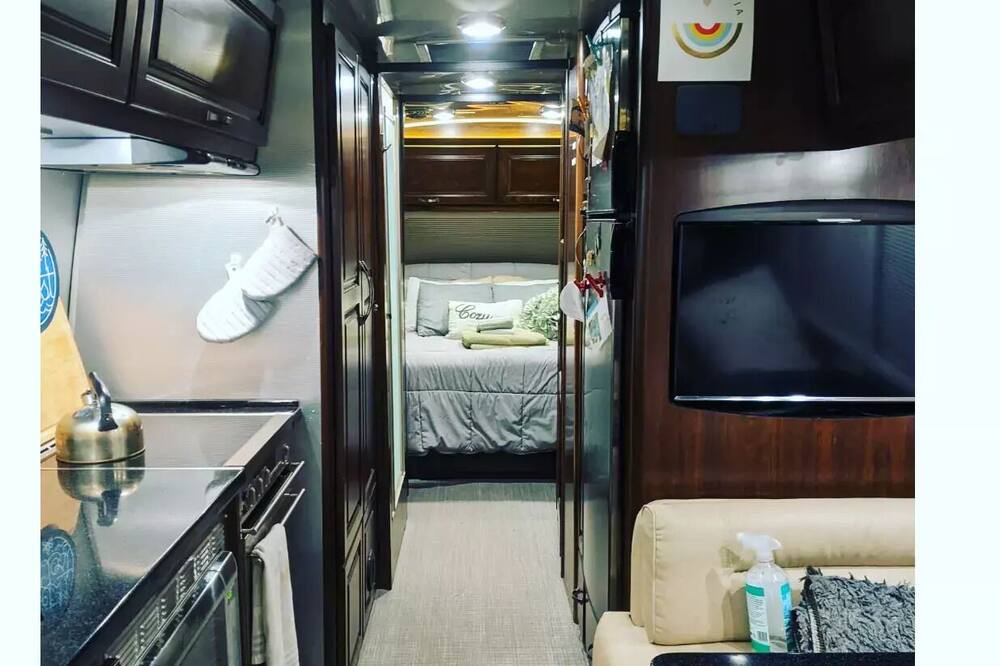 Photo of Bedroom in Hollister