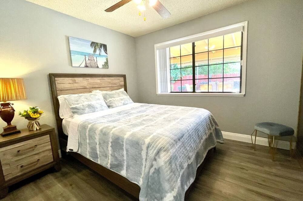 Photo of Bedroom in Sacramento
