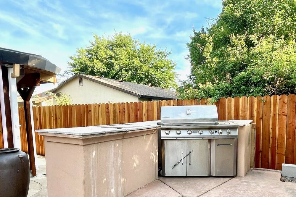 Photo of Others in Sacramento
