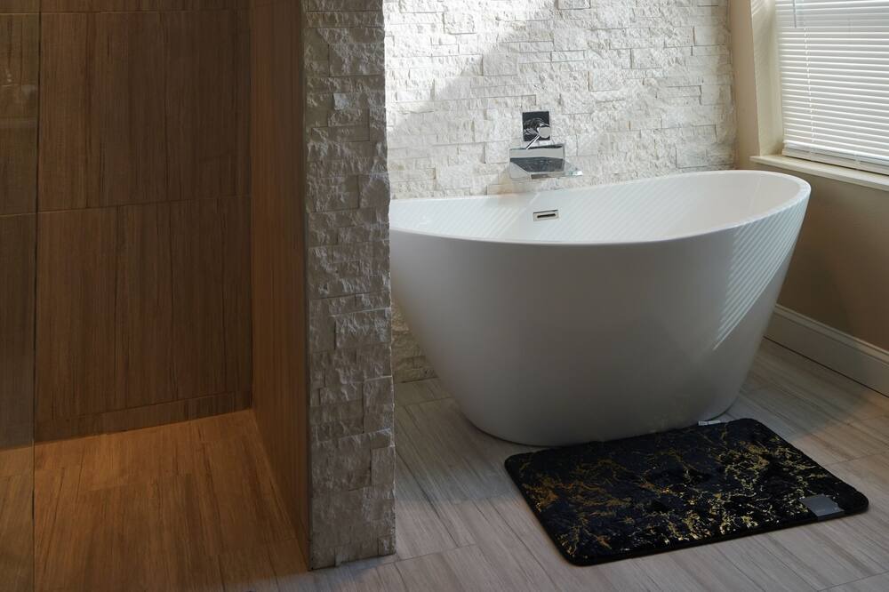 Photo of Bathroom in Southwest Orlando