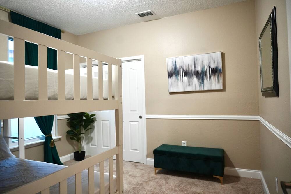 Photo of Bedroom in Southwest Orlando