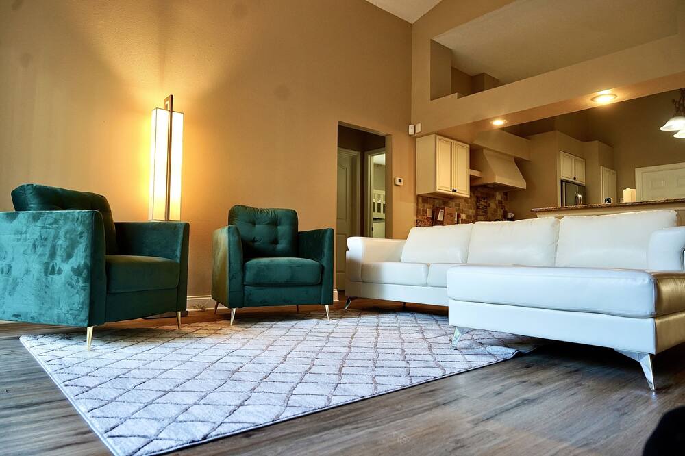 Photo of Livingroom in Southwest Orlando