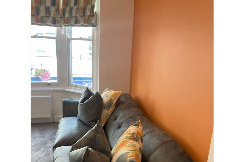 Photo of Livingroom in Pontefract