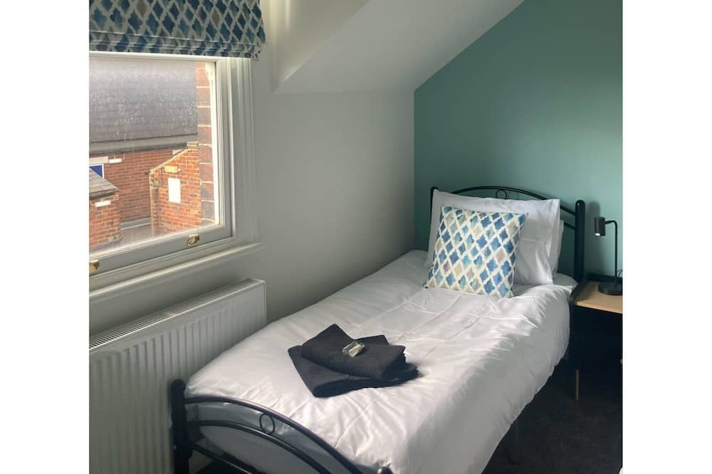 Photo of Bedroom in Pontefract