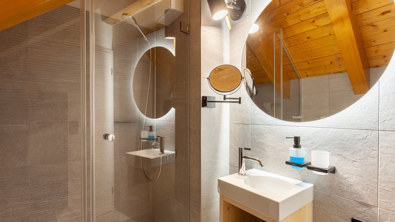 Photo of Bathroom in Andermatt