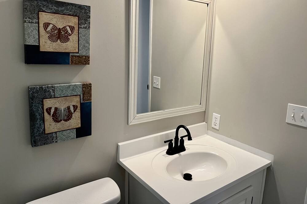 Photo of Bathroom in Blue Mountain