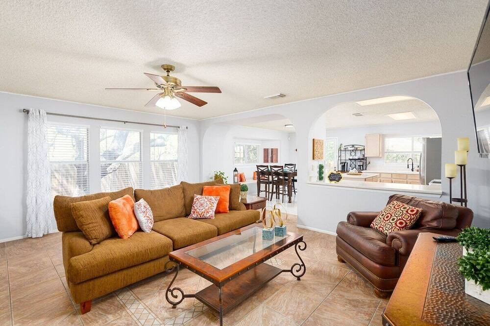 Photo of Livingroom in Wetmore