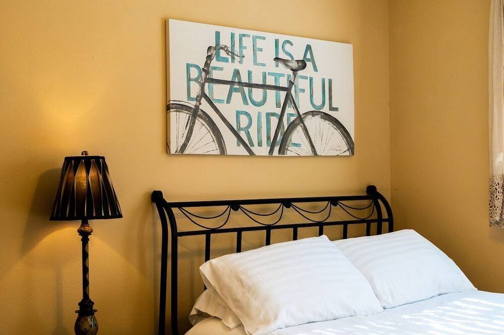 Photo of Bedroom in Wetmore