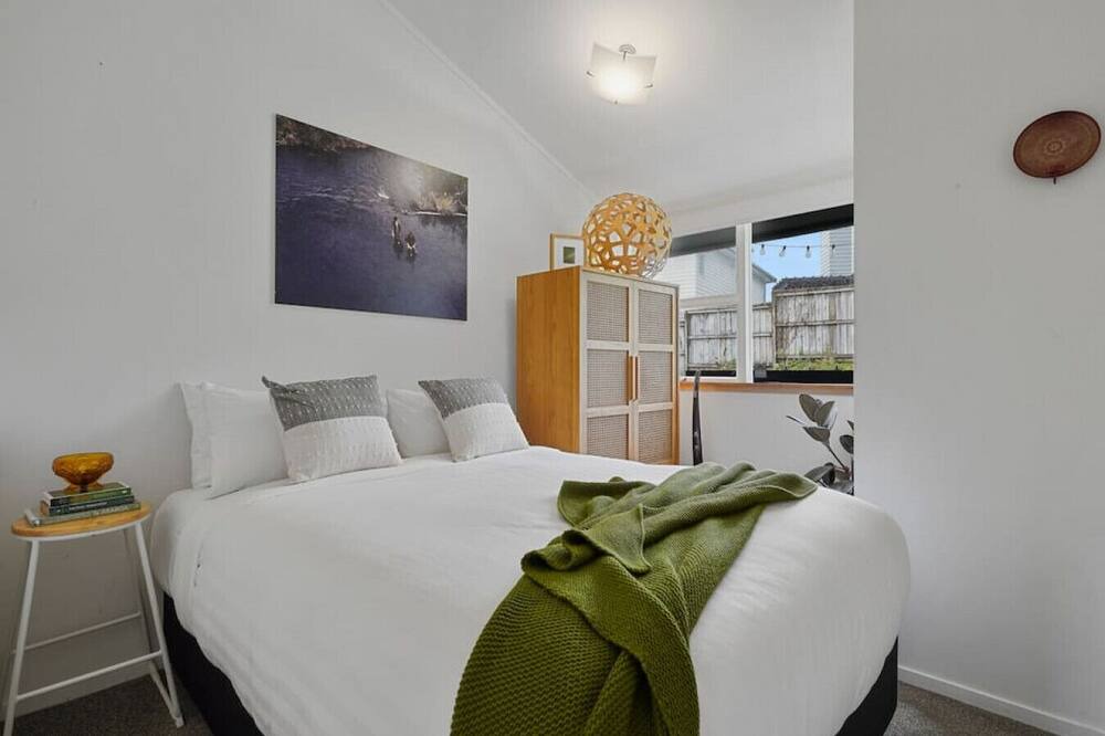 Photo of Others in Kingsland