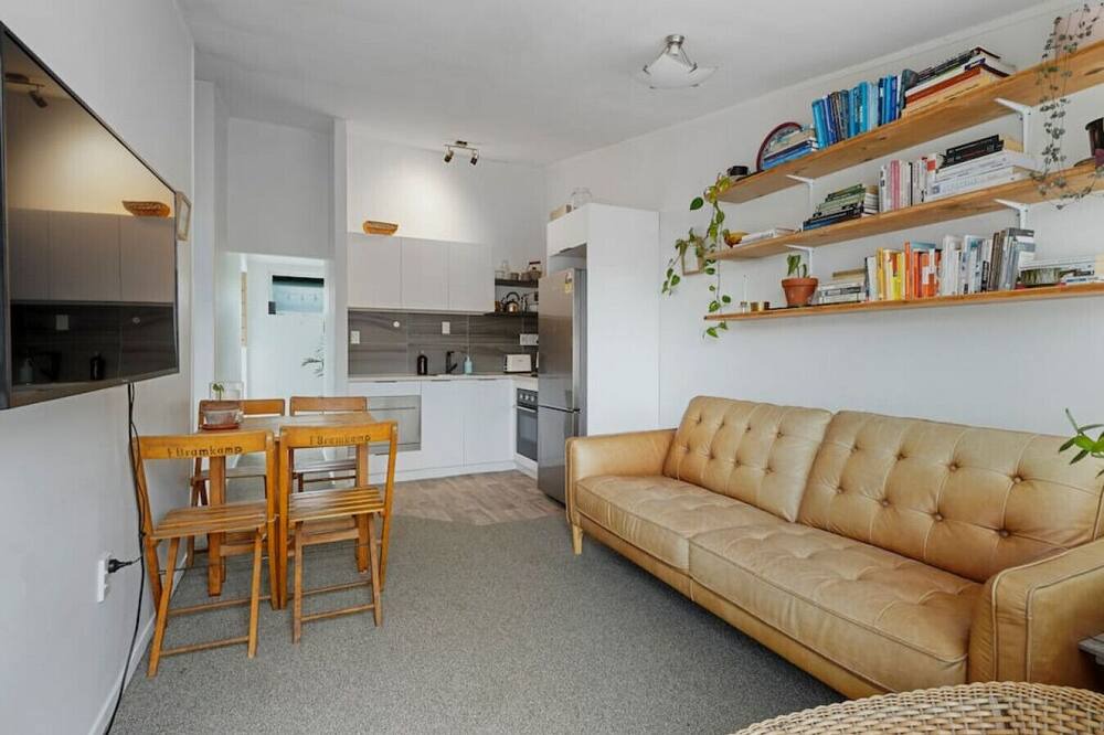 Photo of Others in Kingsland